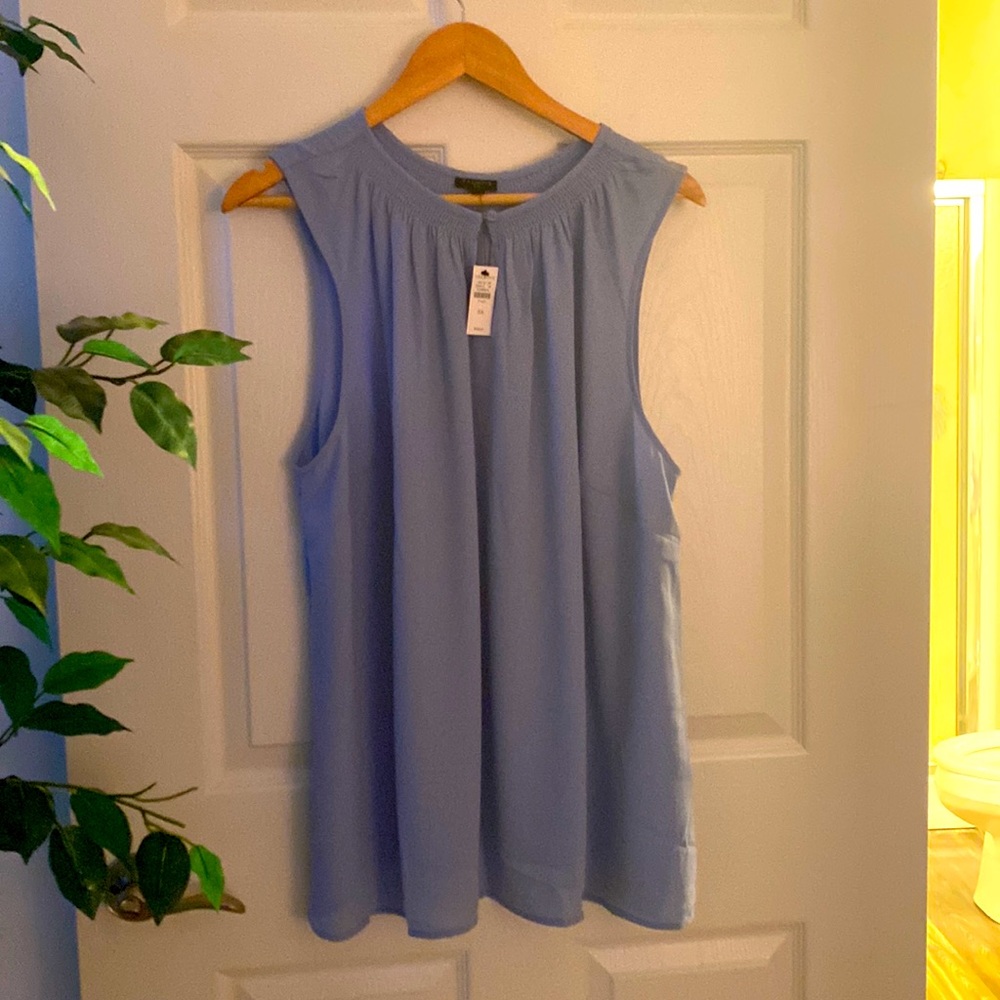 Talbots Perfect sleeveless top. New with tags. Size 3X 100% Polyester